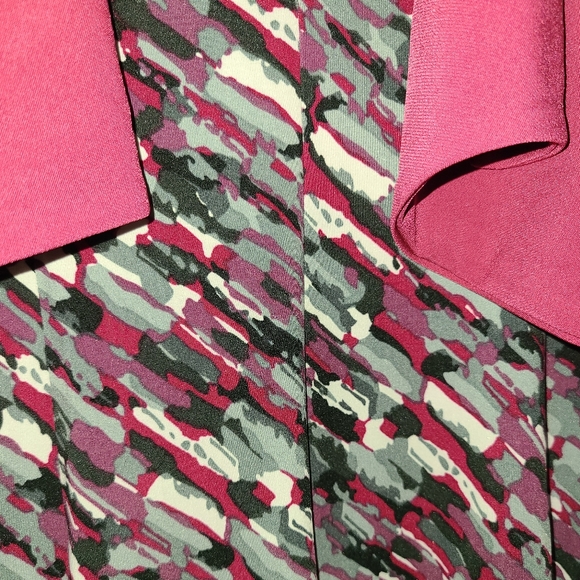 Ladies Dress with shrug Jacket - Picture 2 of 3